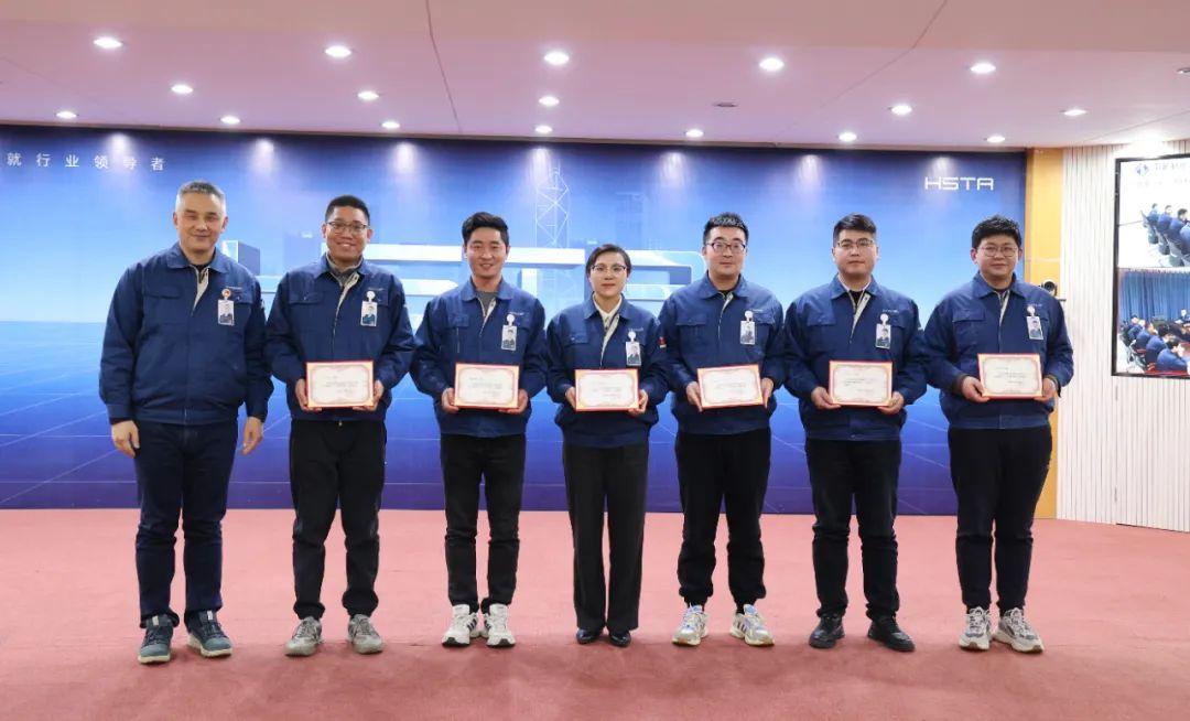 奮楫揚帆擔使命，革新蛻變開(kāi)新局 | 2023年度科級人員述職評價(jià)會(huì )圓滿(mǎn)完成
